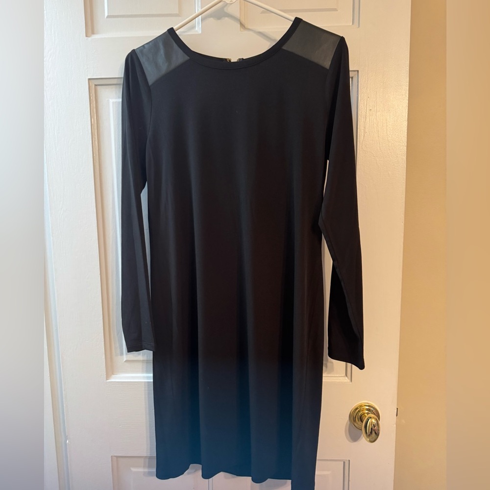 🖤 Michael Kors Black Long Sleeve Dress – Size M